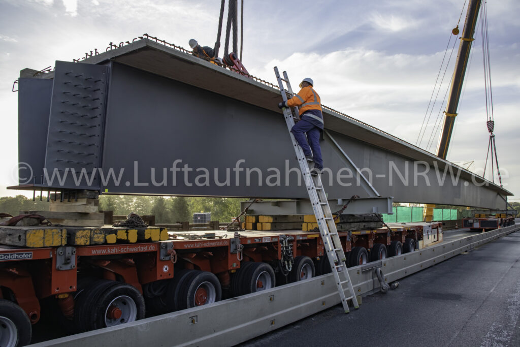 Baudokumentation einer Autobahnbrücke für den Stahlbau