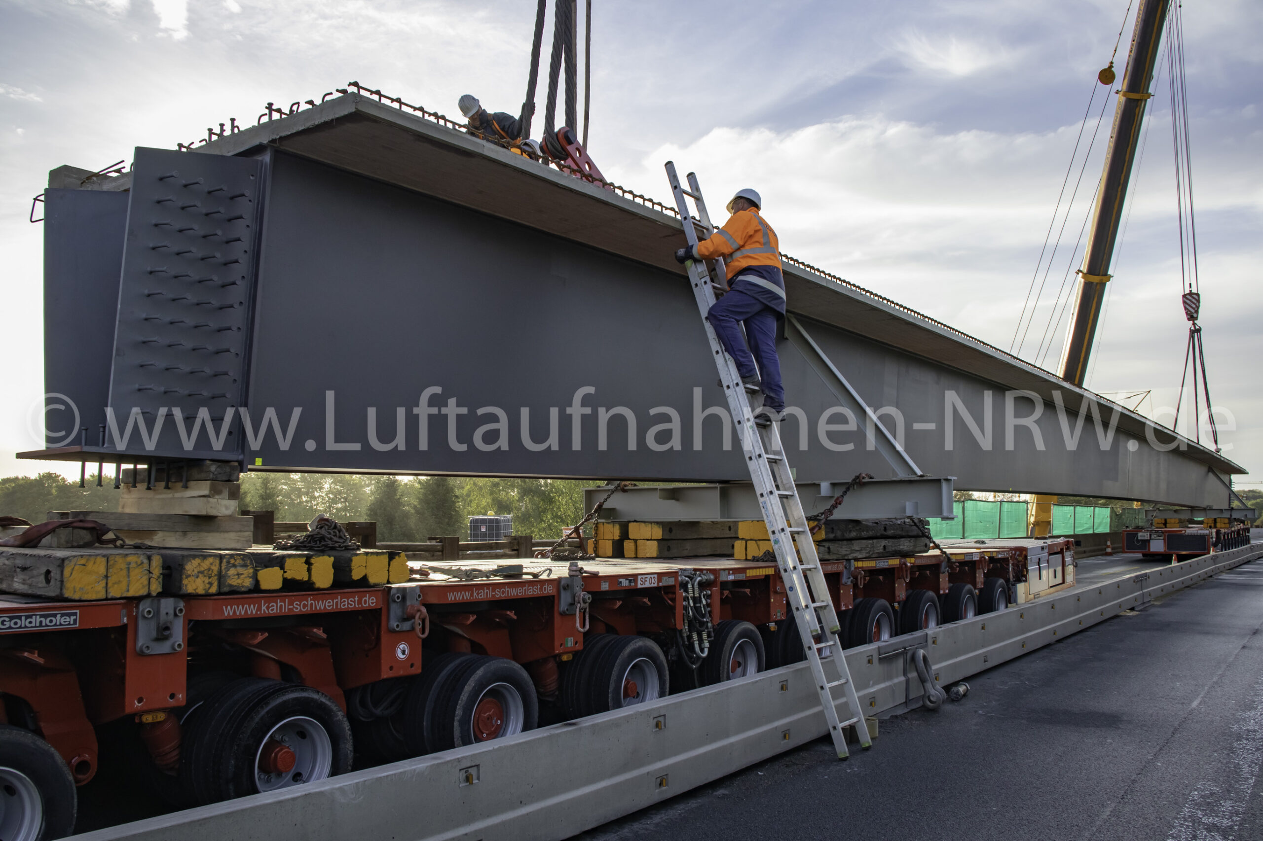 Baudokumentation einer Autobahnbrücke für den Stahlbau