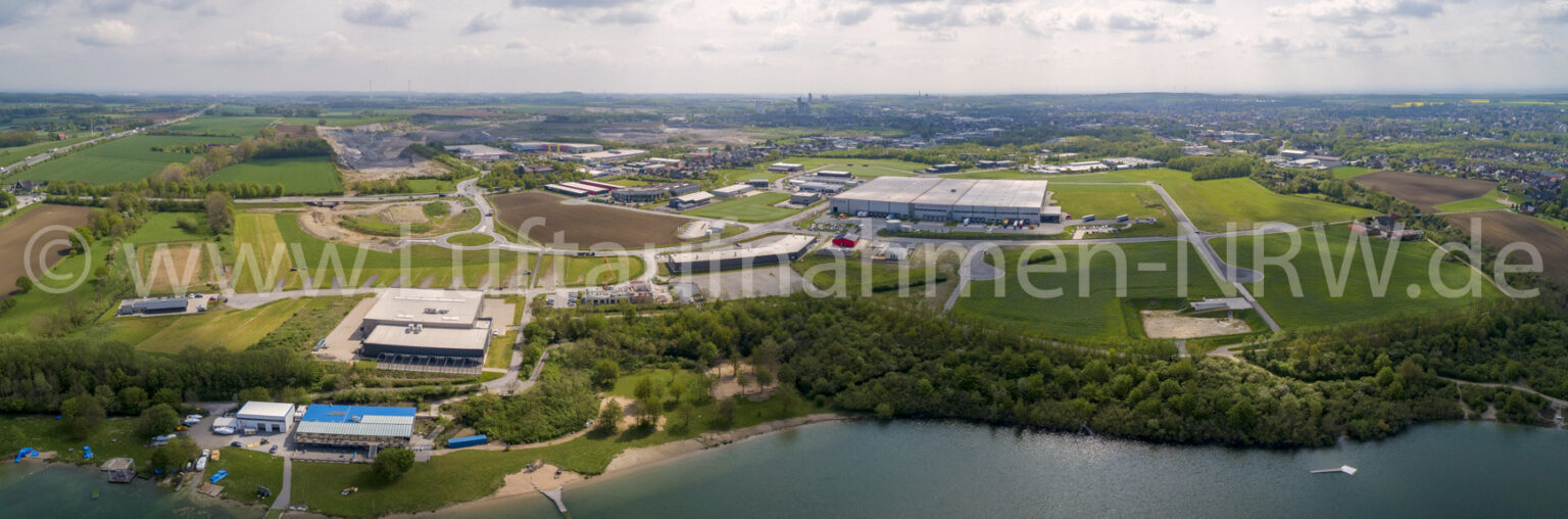 Gewerbegebiet Obere Brede in Beckum, 2021: Vom Tuttenbrocksee ins Gewerbegebiet.