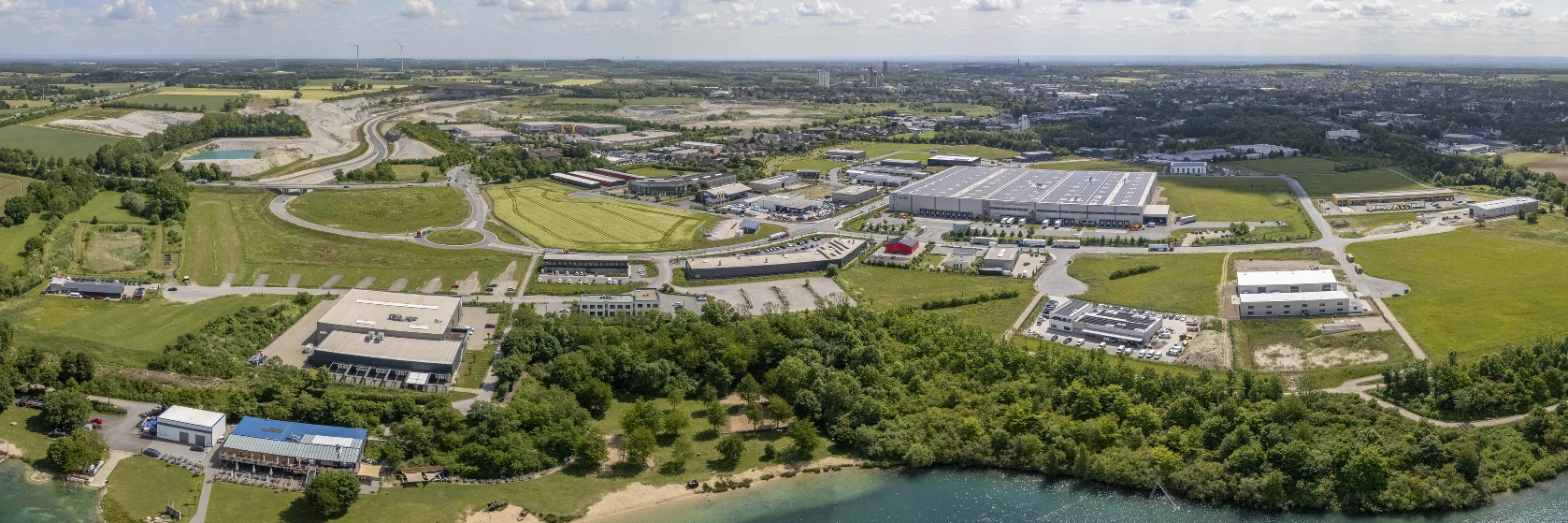 Gewerbegebiet Obere Brede in Beckum, 2025: Vom Tuttenbrocksee ins Gewerbegebiet.